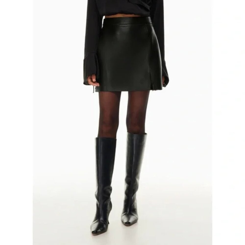 Aritzia Wilfred Patio Mini Skirt